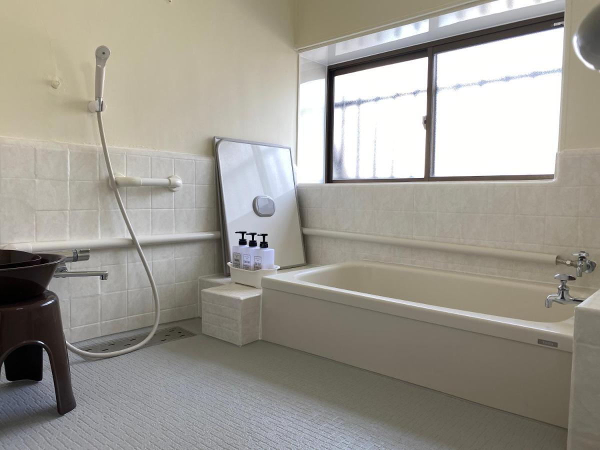Guest House Enishi Toyama Station Extérieur photo